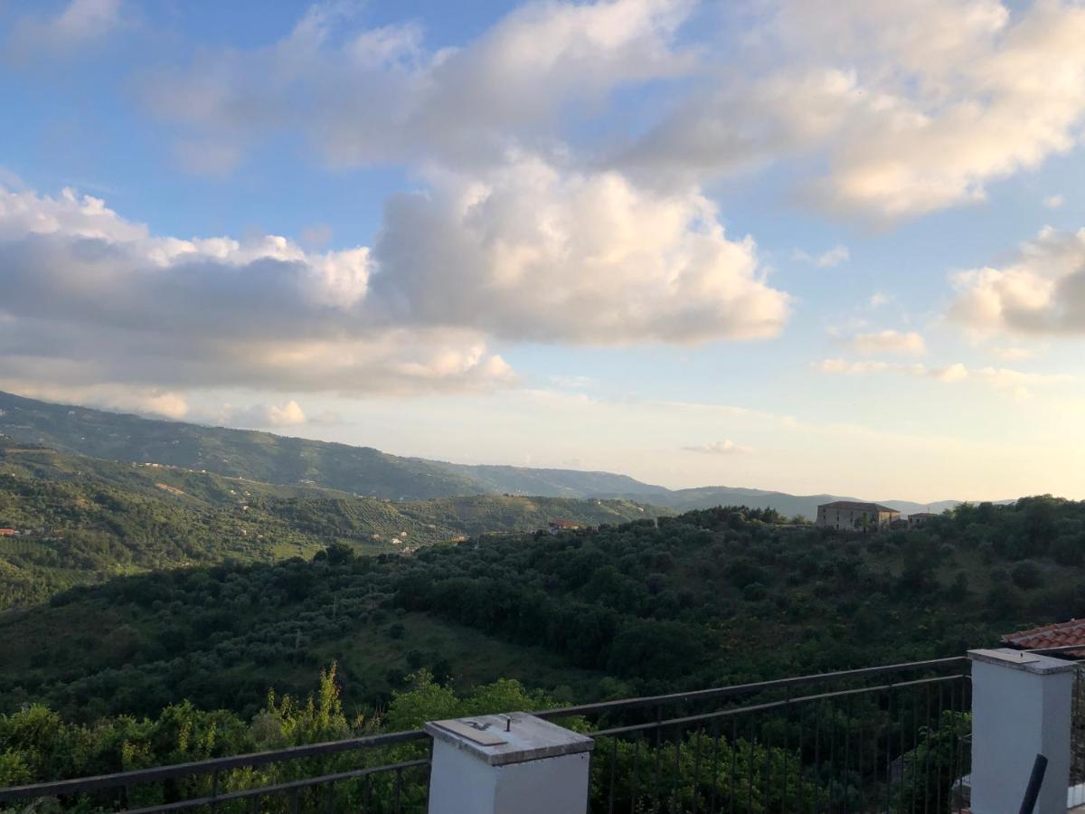 Ca'Del Borgo B&B Country House Ogliastro Cilento Exterior foto